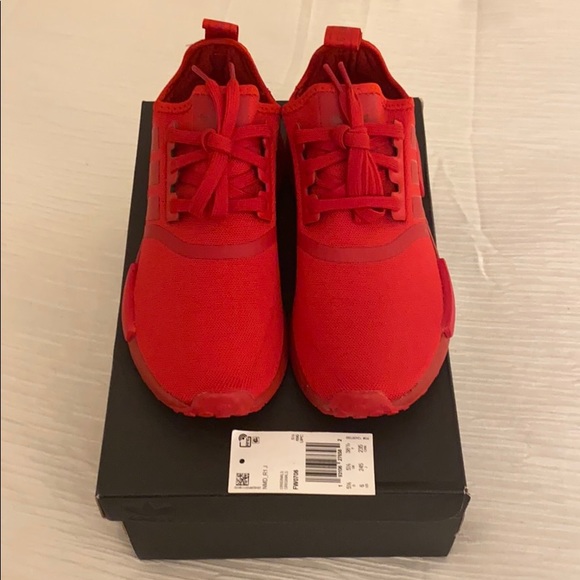 nmd r1 scarlet